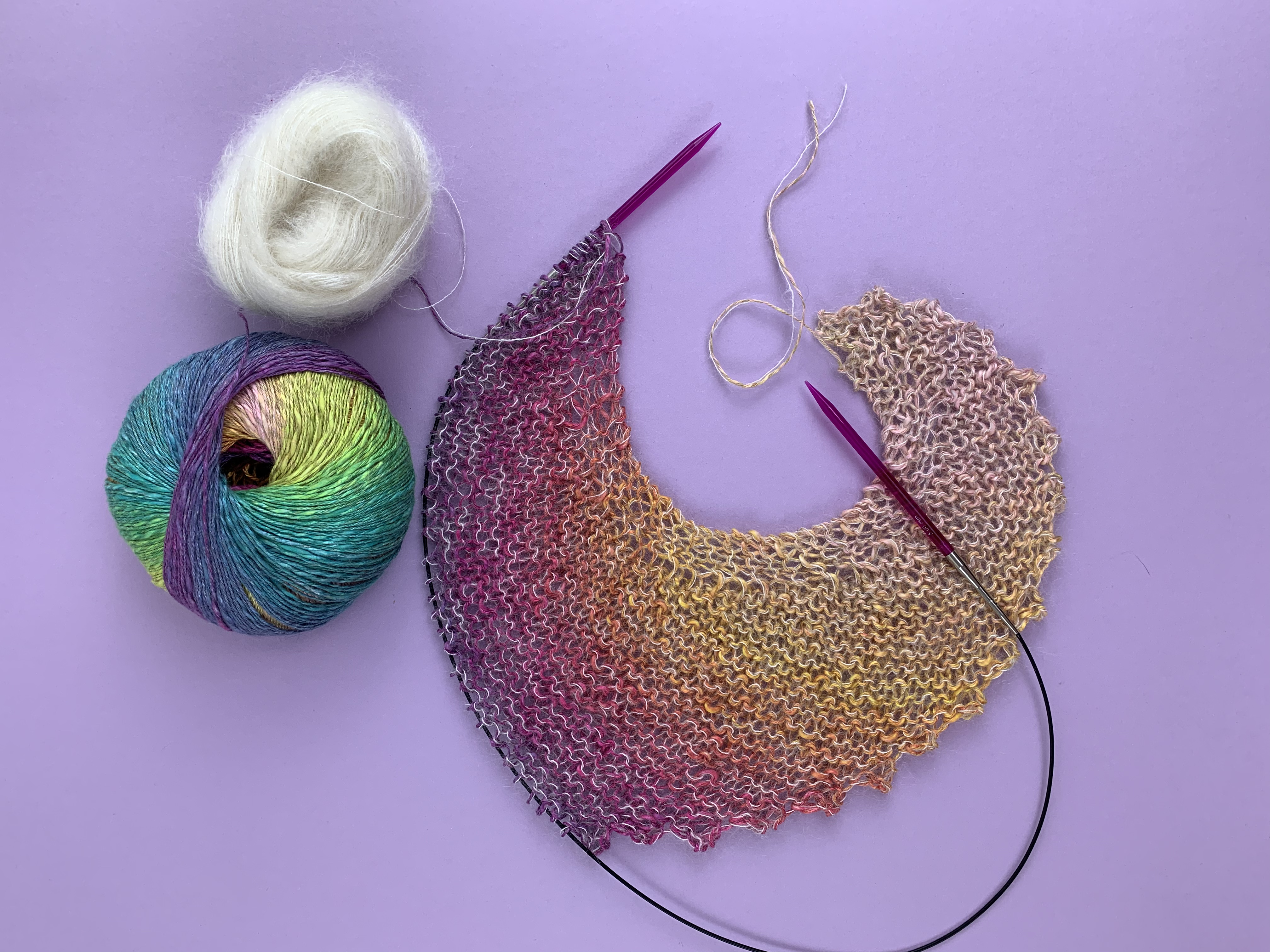 Asymetrisches Volanttuch